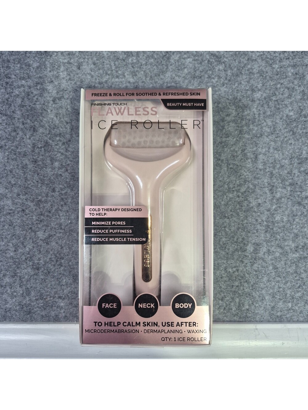 NEW Finishing Touch Flawless Facial Massage Ice Roller Refresh Renew